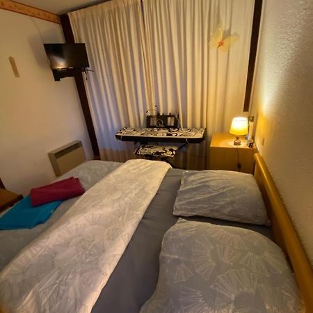 Apartament Les Hautes Plaines Bat Echo Gréoux-les-Bains Zewnętrze zdjęcie