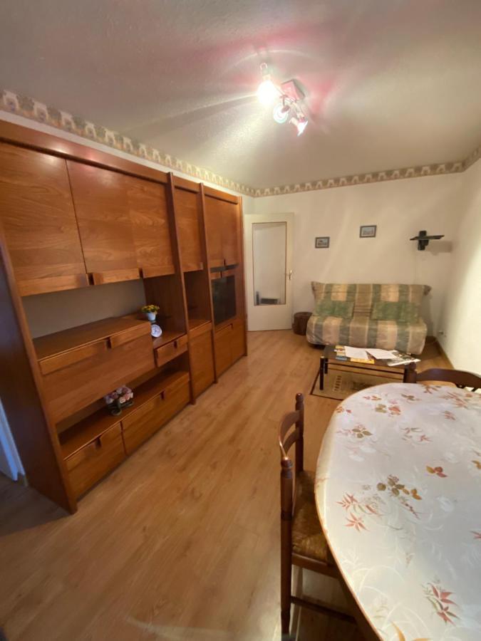 Apartament Les Hautes Plaines Bat Echo Gréoux-les-Bains Zewnętrze zdjęcie